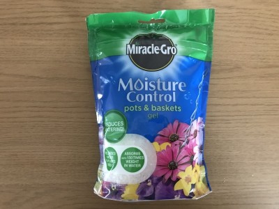 Miracle-Gro Moisture Control Pots & Baskets Gel